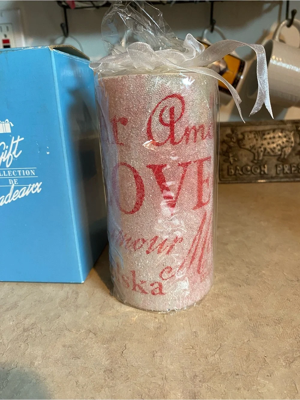 New Vintage Avon “Mother In Any Language Spells Love